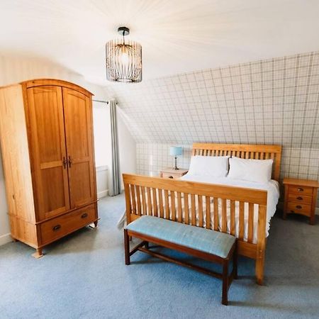 Factors House - A Comfy Cottage In Countryside Park With Wifi And Access To Bar And Pool Пърт Екстериор снимка